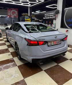 نيسان ألتيما